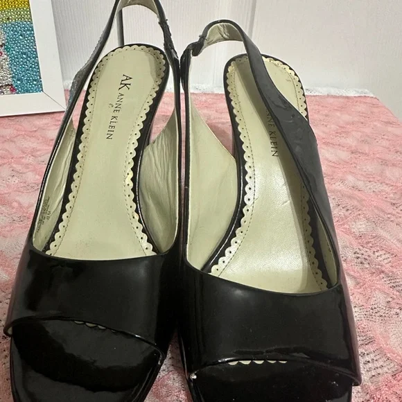 Anne Klein AK Portia Slingback Peep Toe - Picture 3 of 6